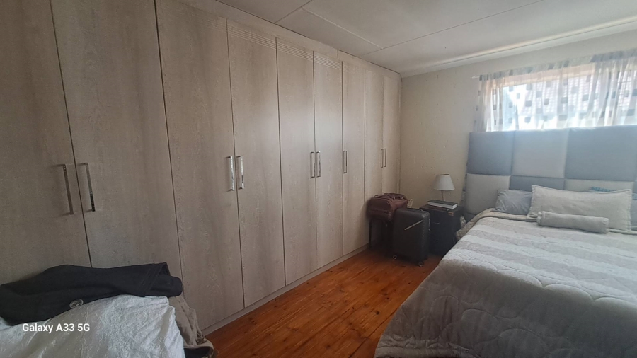 To Let 3 Bedroom Property for Rent in Buccleuch Gauteng