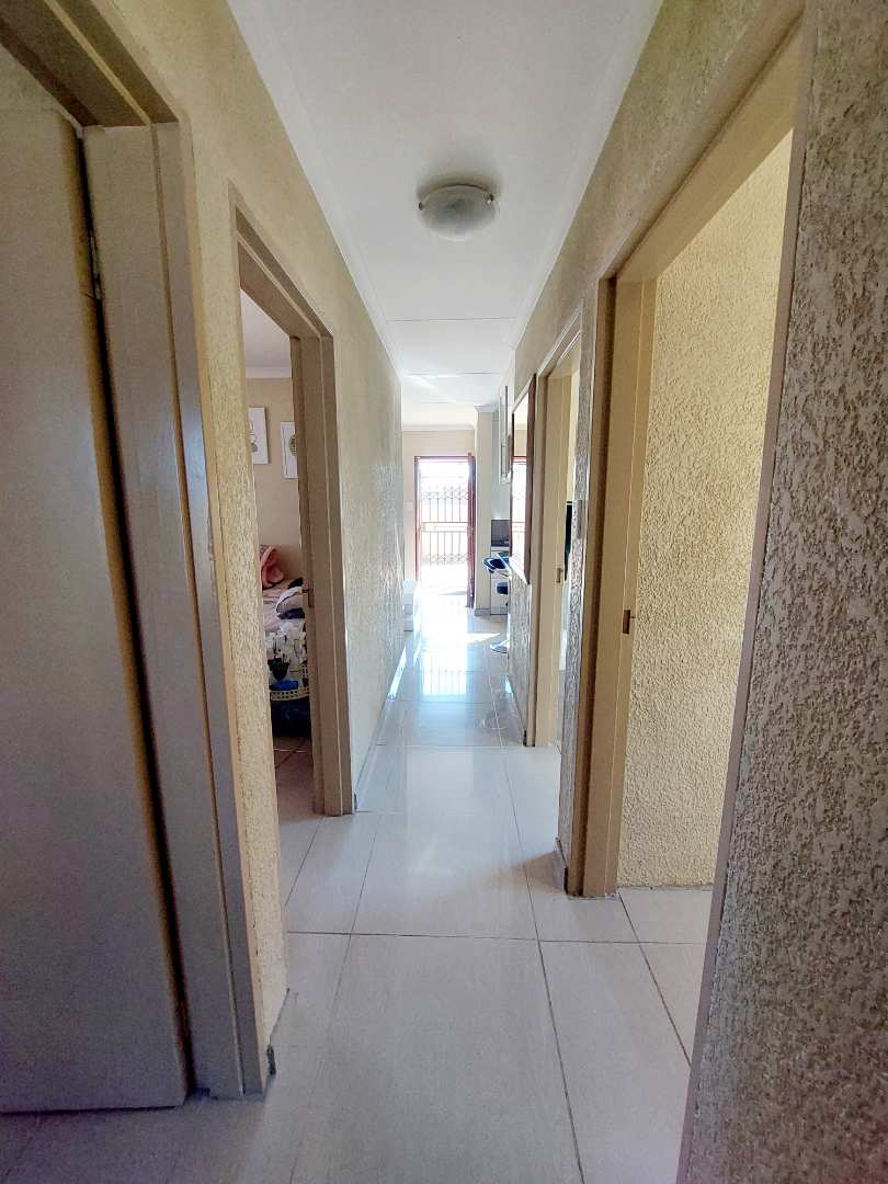 3 Bedroom Property for Sale in Soshanguve UU Gauteng