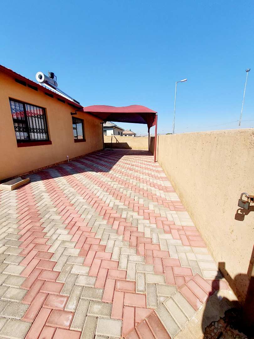 3 Bedroom Property for Sale in Soshanguve UU Gauteng