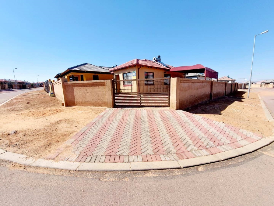 3 Bedroom Property for Sale in Soshanguve UU Gauteng