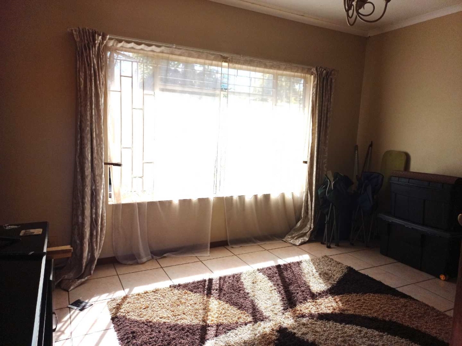 2 Bedroom Property for Sale in Zwartkop Gauteng