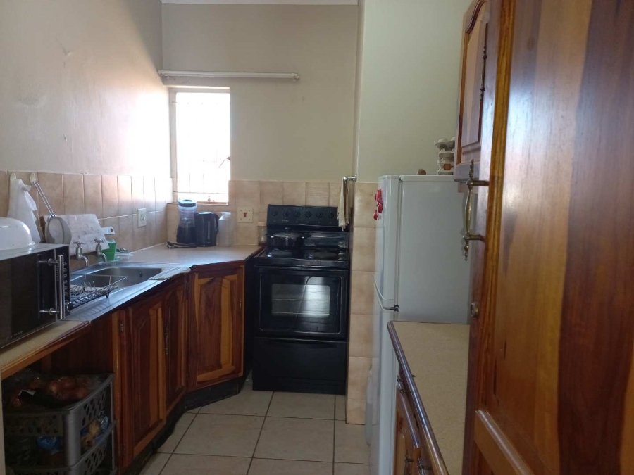 2 Bedroom Property for Sale in Zwartkop Gauteng