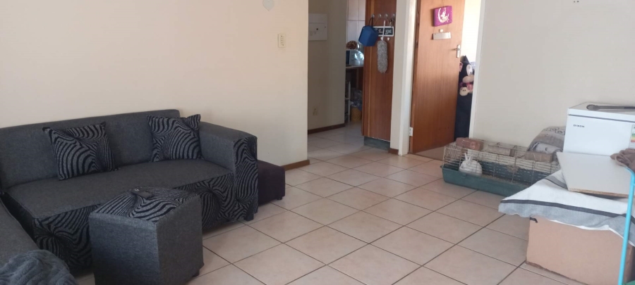 2 Bedroom Property for Sale in Zwartkop Gauteng