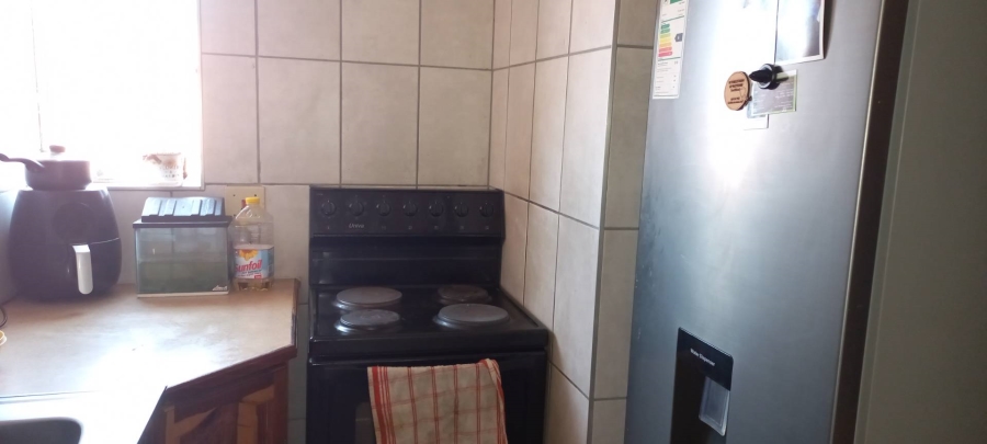 2 Bedroom Property for Sale in Zwartkop Gauteng