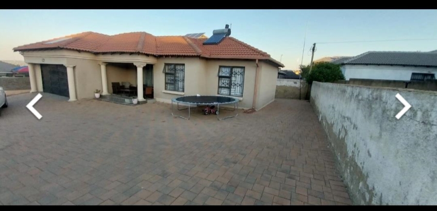 4 Bedroom Property for Sale in Olievenhoutbosch Gauteng
