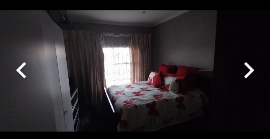 4 Bedroom Property for Sale in Olievenhoutbosch Gauteng