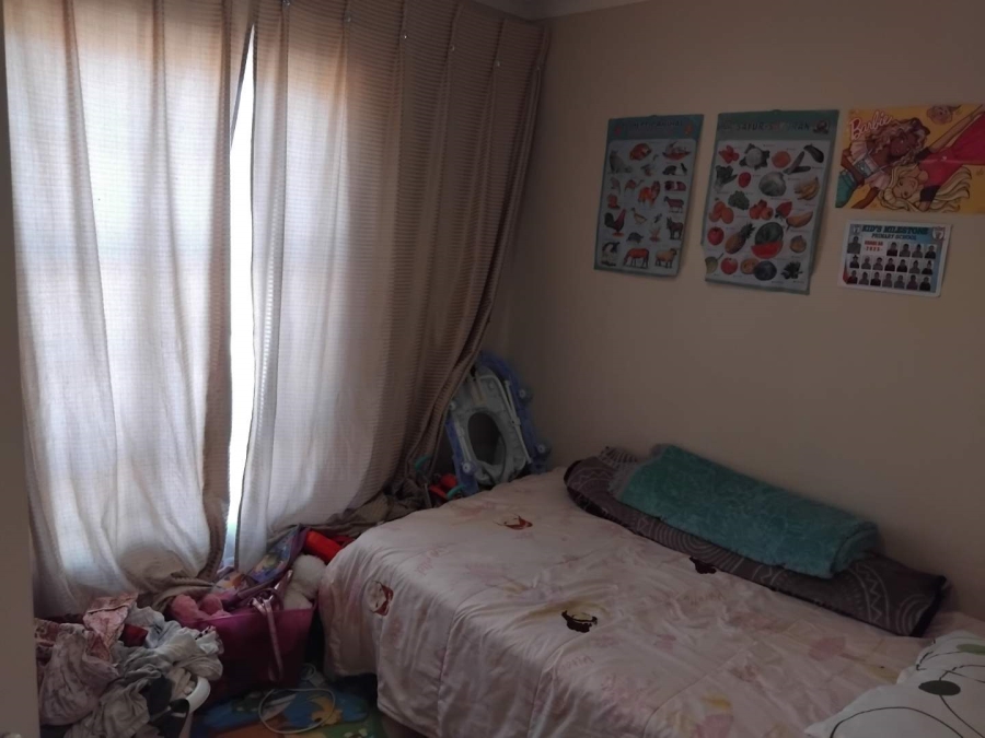 3 Bedroom Property for Sale in Olievenhoutbosch Gauteng