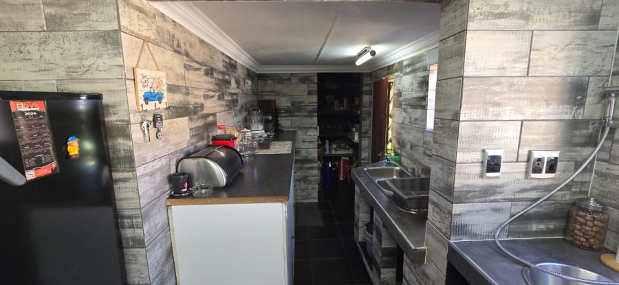 3 Bedroom Property for Sale in Mayberry Park Gauteng