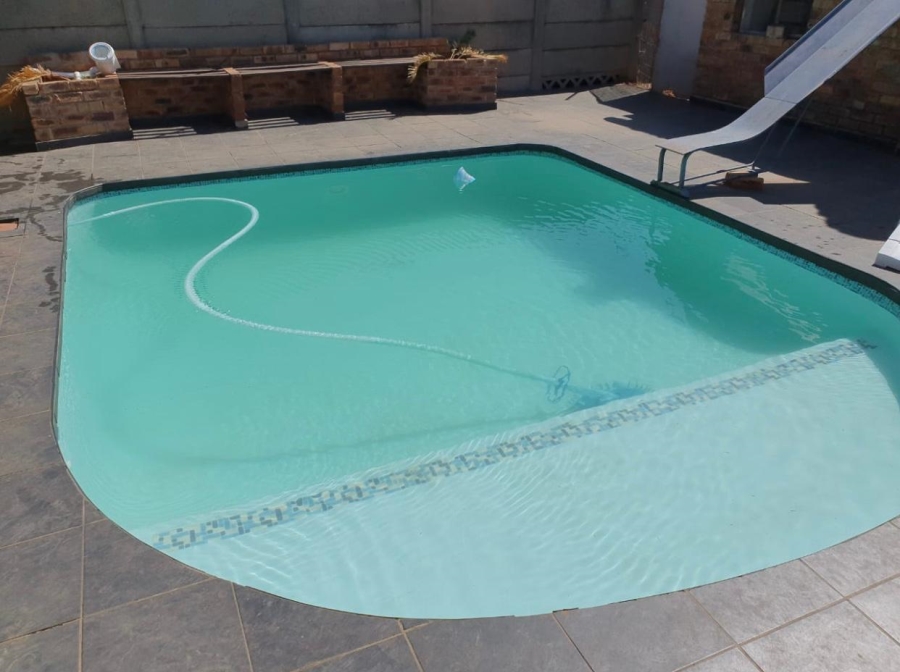 3 Bedroom Property for Sale in Mayberry Park Gauteng