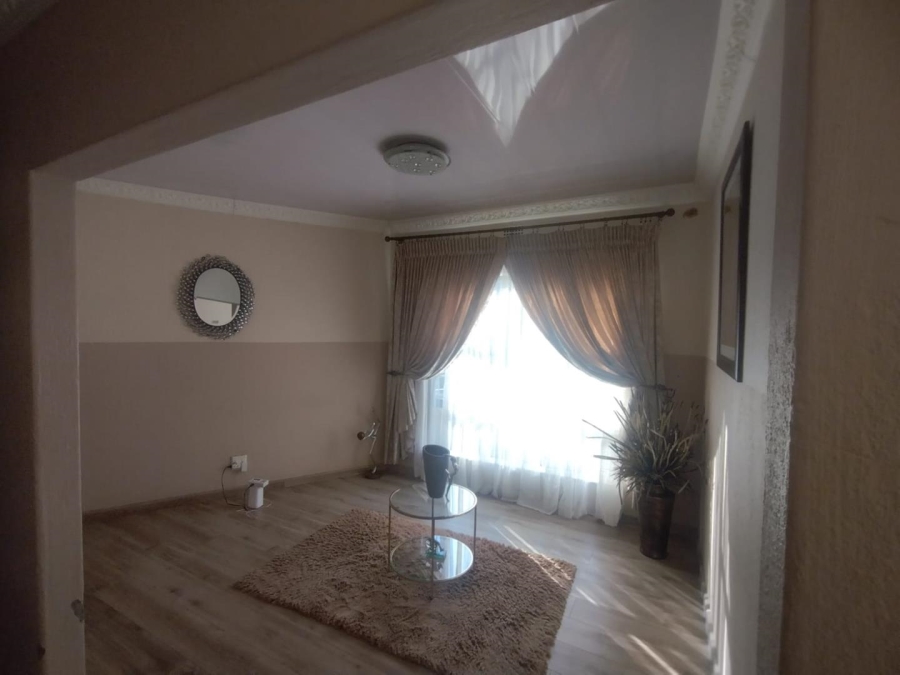 To Let 3 Bedroom Property for Rent in Brackenhurst Gauteng