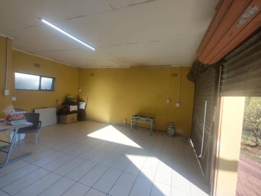 To Let 3 Bedroom Property for Rent in Brackenhurst Gauteng
