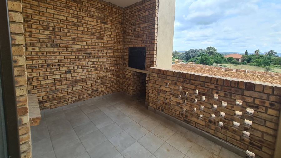 To Let 3 Bedroom Property for Rent in Wierdapark Gauteng