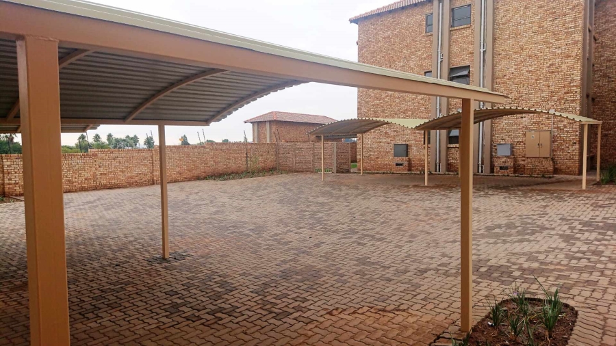 To Let 3 Bedroom Property for Rent in Wierdapark Gauteng
