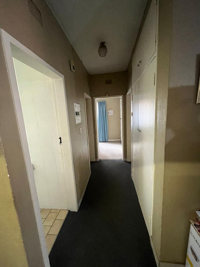 3 Bedroom Property for Sale in South Crest Gauteng