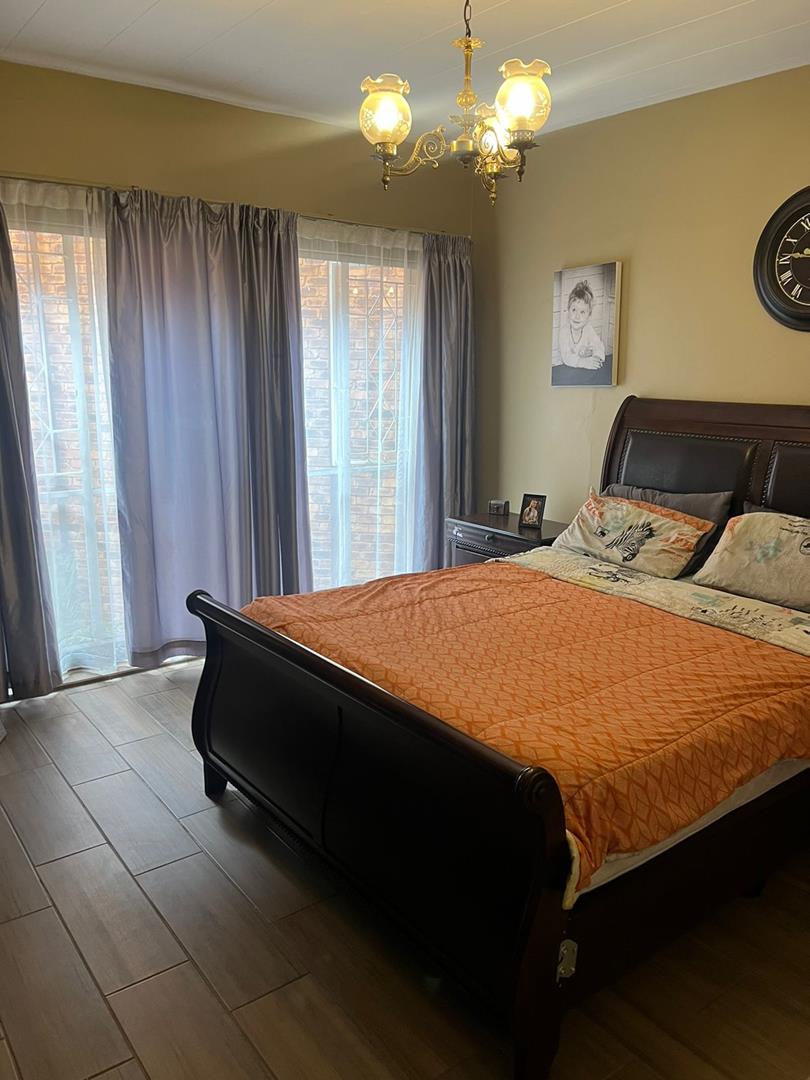 3 Bedroom Property for Sale in South Crest Gauteng