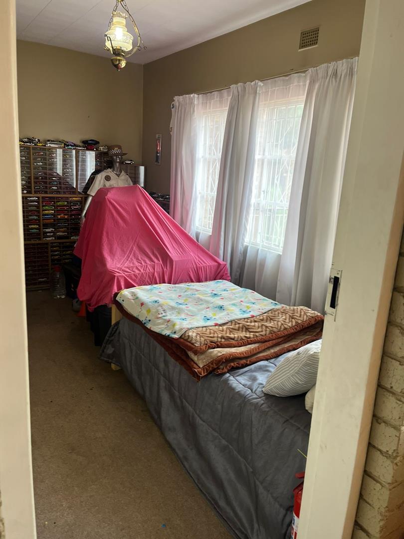 3 Bedroom Property for Sale in South Crest Gauteng