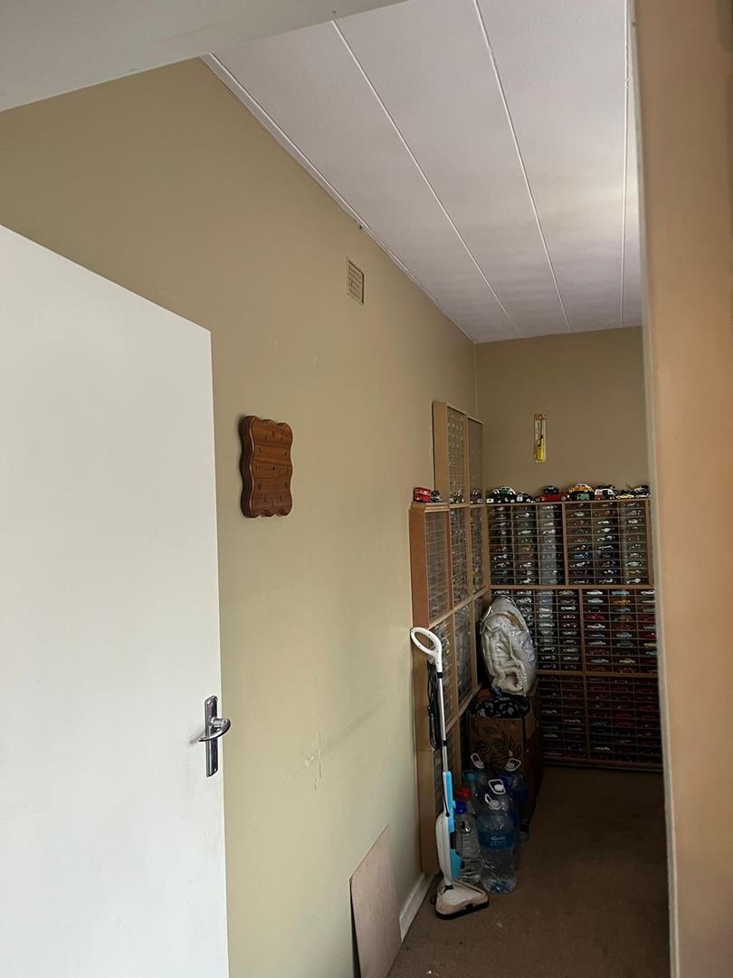 3 Bedroom Property for Sale in South Crest Gauteng
