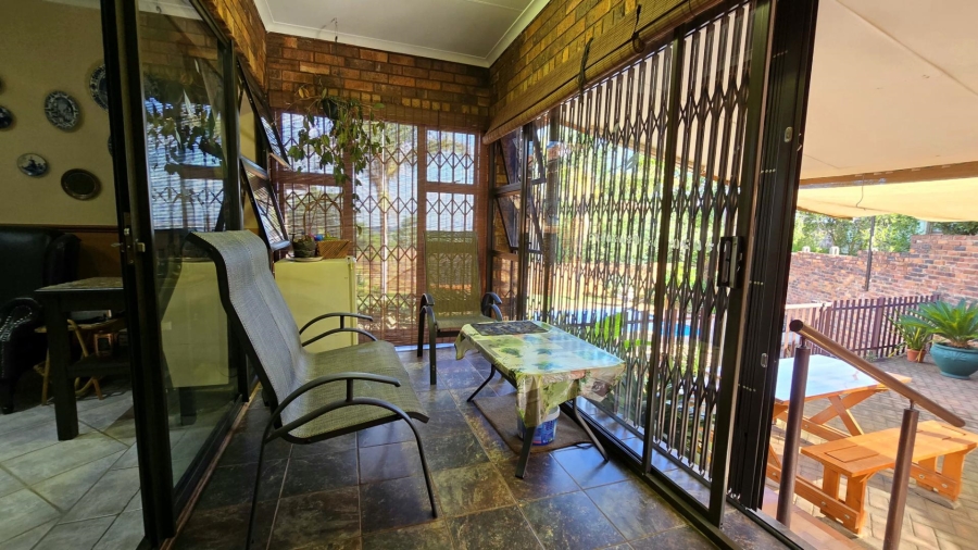 3 Bedroom Property for Sale in Kibler Park Gauteng