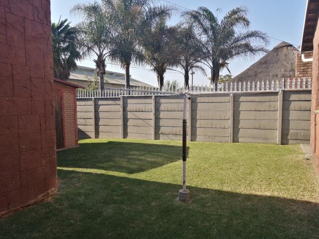 To Let 2 Bedroom Property for Rent in Mayberry Park Gauteng