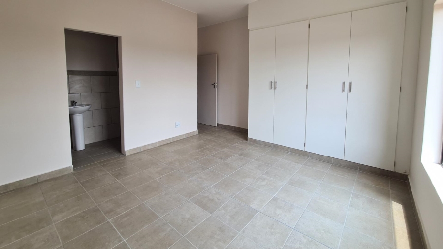 To Let 3 Bedroom Property for Rent in Wierdapark Gauteng