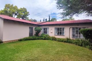 3 Bedroom Property for Sale in Brackendowns Gauteng