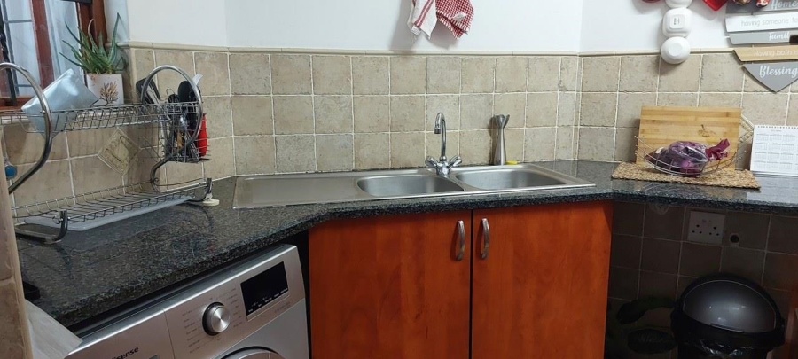 3 Bedroom Property for Sale in Albertsdal Gauteng