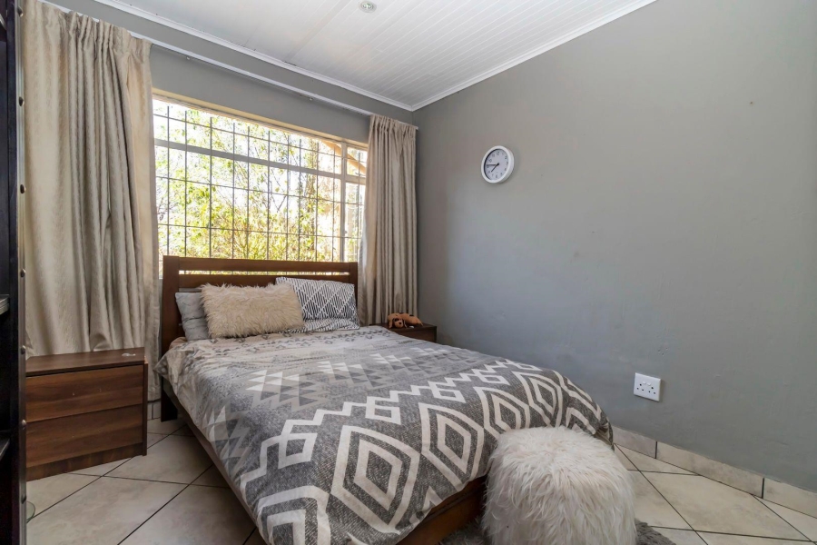 Commercial Property for Sale in Mnandi Gauteng