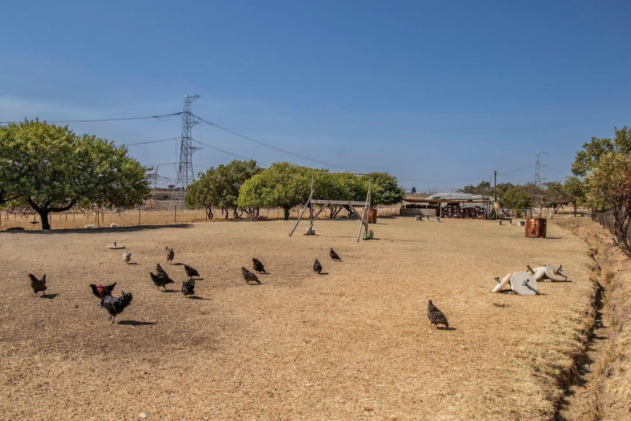 Commercial Property for Sale in Mnandi Gauteng