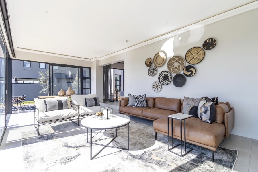 4 Bedroom Property for Sale in Helderfontein Estate Gauteng