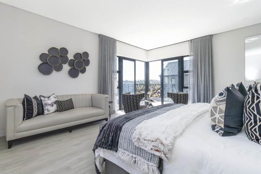 4 Bedroom Property for Sale in Helderfontein Estate Gauteng