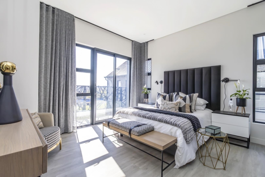 4 Bedroom Property for Sale in Helderfontein Estate Gauteng
