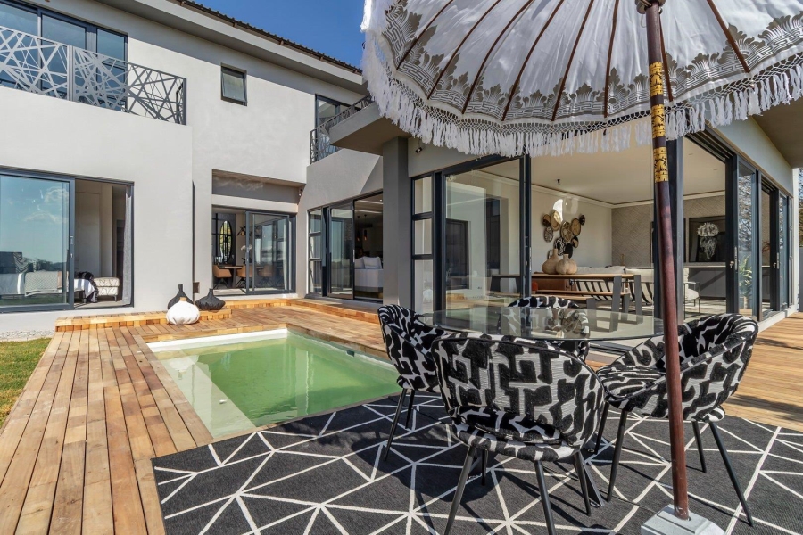 4 Bedroom Property for Sale in Helderfontein Estate Gauteng