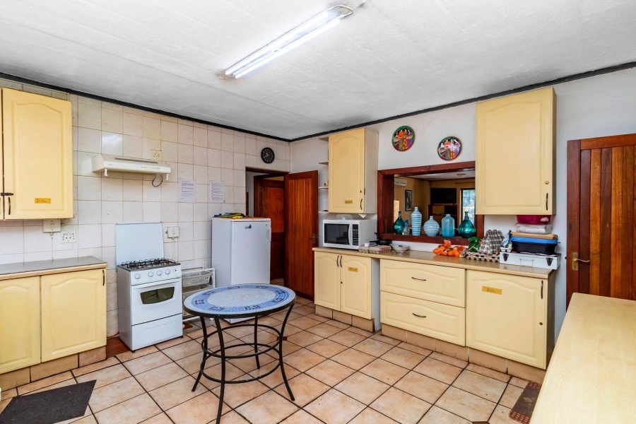 24 Bedroom Property for Sale in Halfway House Gauteng