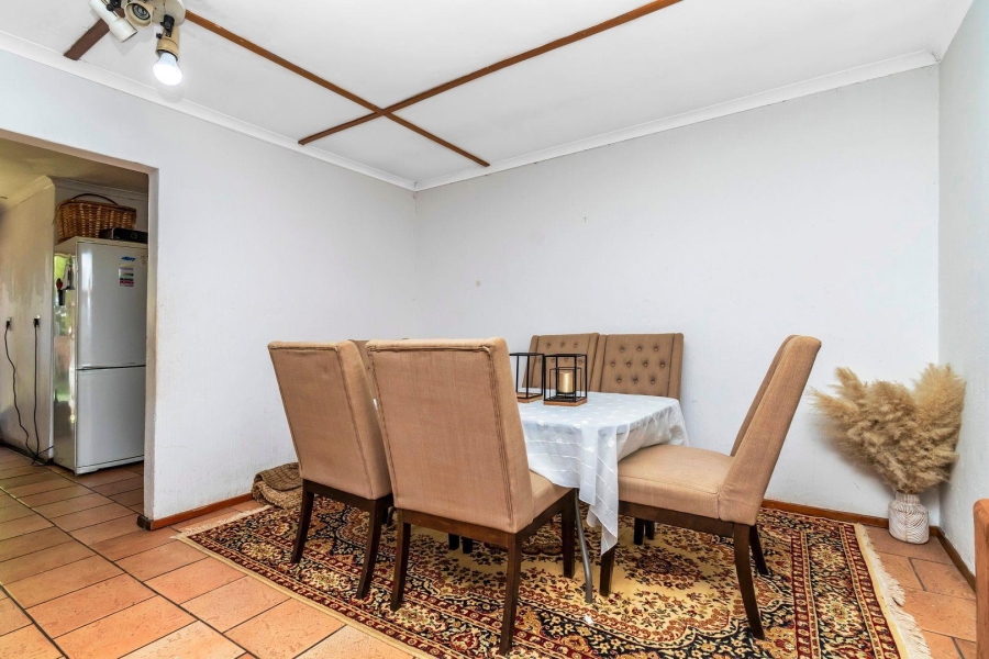24 Bedroom Property for Sale in Halfway House Gauteng