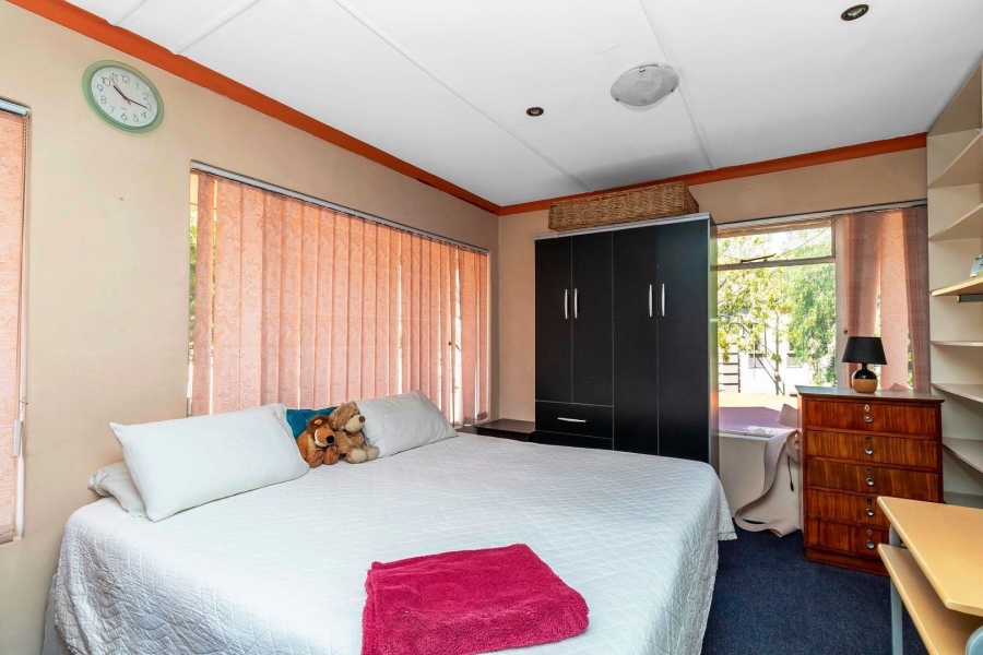 24 Bedroom Property for Sale in Halfway House Gauteng
