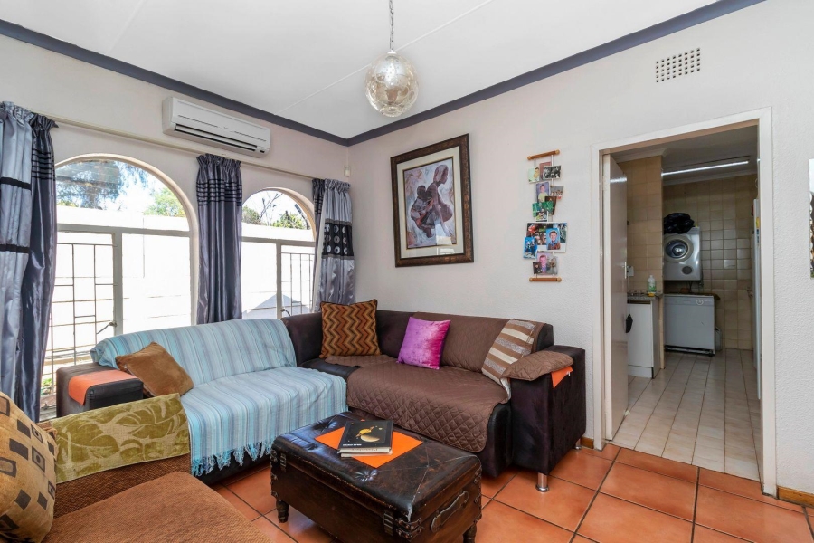 24 Bedroom Property for Sale in Halfway House Gauteng
