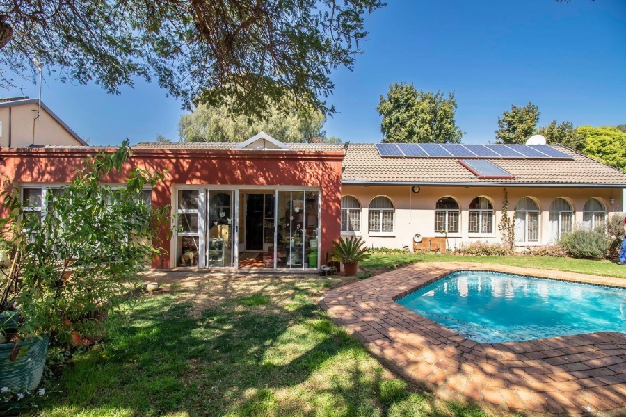 24 Bedroom Property for Sale in Halfway House Gauteng