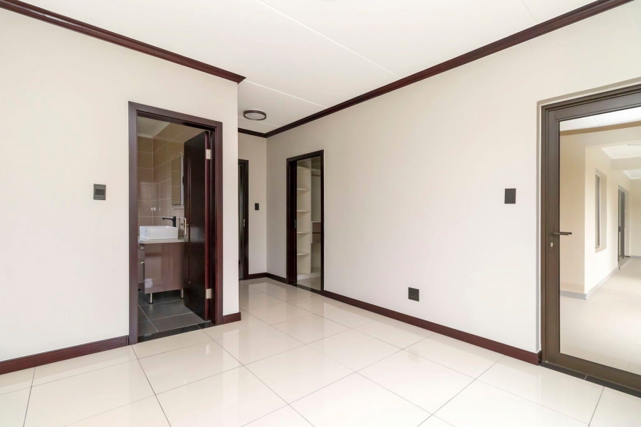 3 Bedroom Property for Sale in Carlswald Gauteng