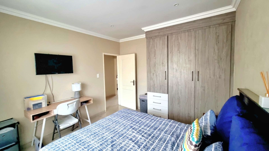 3 Bedroom Property for Sale in New Redruth Gauteng