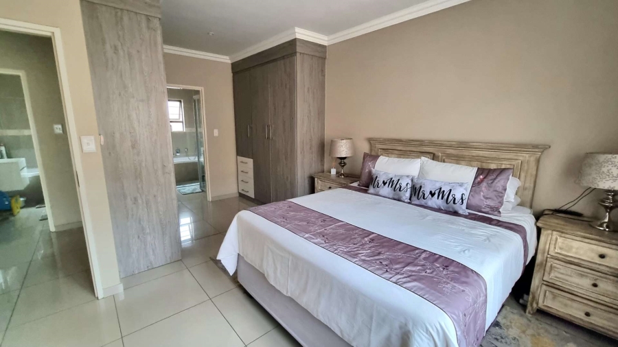 3 Bedroom Property for Sale in New Redruth Gauteng
