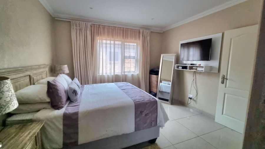 3 Bedroom Property for Sale in New Redruth Gauteng