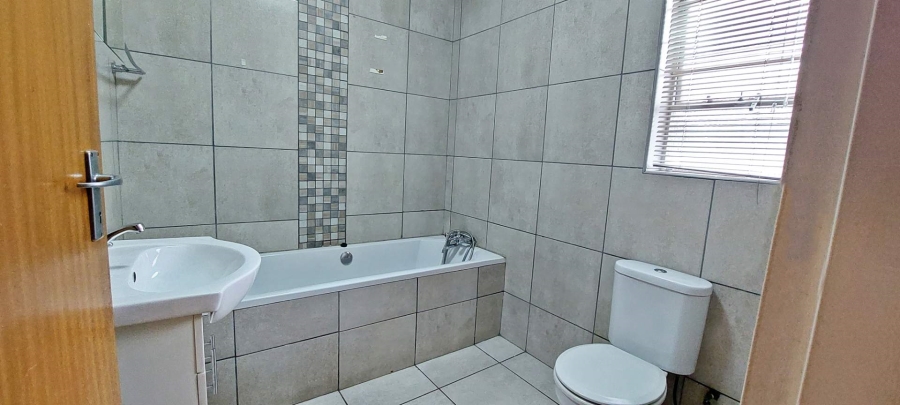 4 Bedroom Property for Sale in Albemarle Gauteng