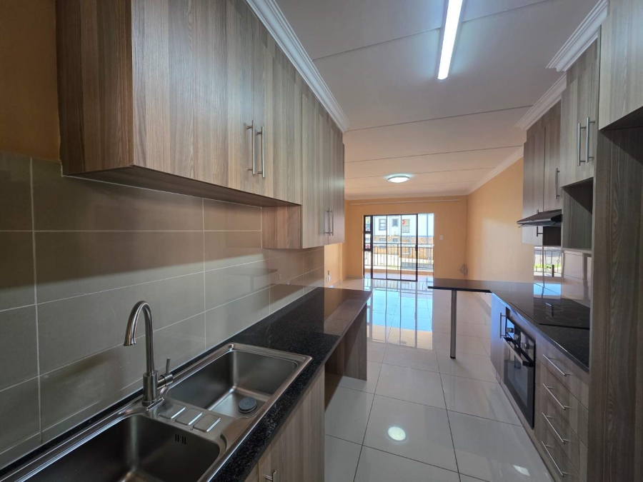 2 Bedroom Property for Sale in Fairlead Gauteng