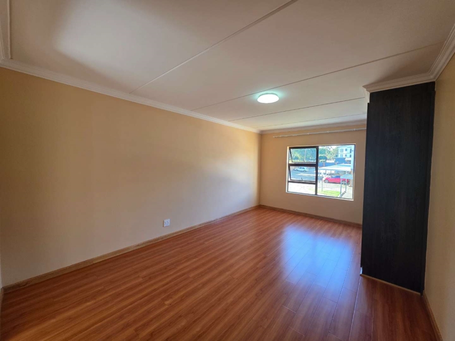 2 Bedroom Property for Sale in Fairlead Gauteng