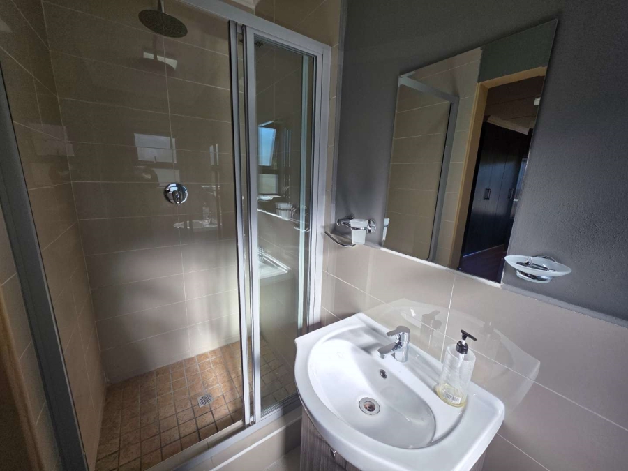 2 Bedroom Property for Sale in Fairlead Gauteng