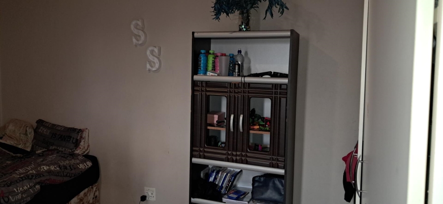 6 Bedroom Property for Sale in Vlakplaats Gauteng