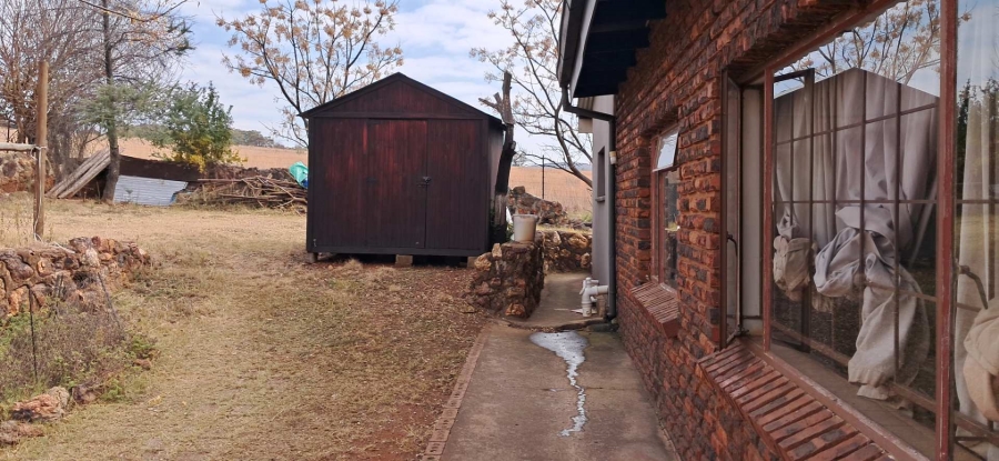6 Bedroom Property for Sale in Vlakplaats Gauteng