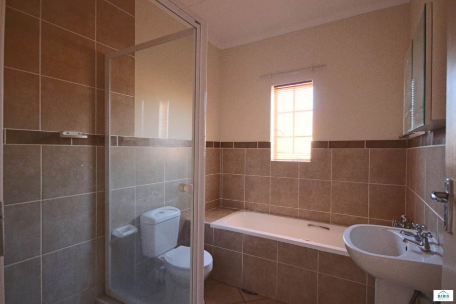 To Let 3 Bedroom Property for Rent in Montana Gauteng
