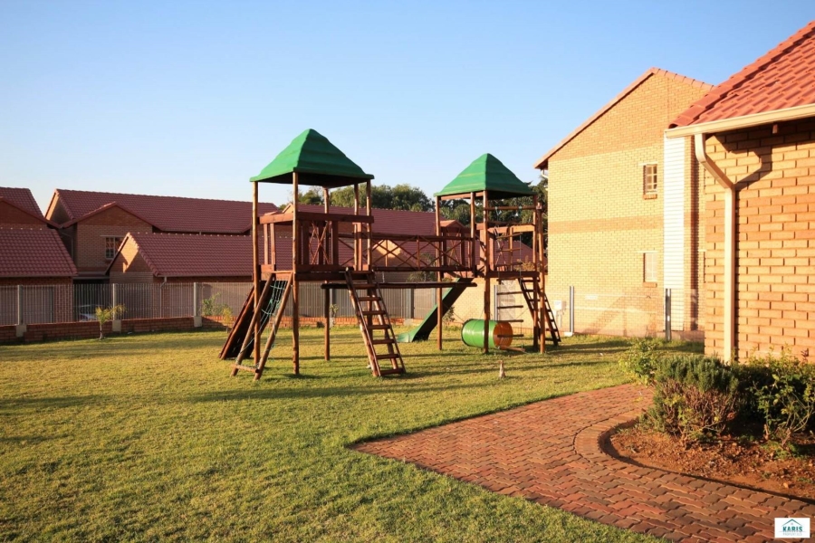 To Let 3 Bedroom Property for Rent in Montana Gauteng