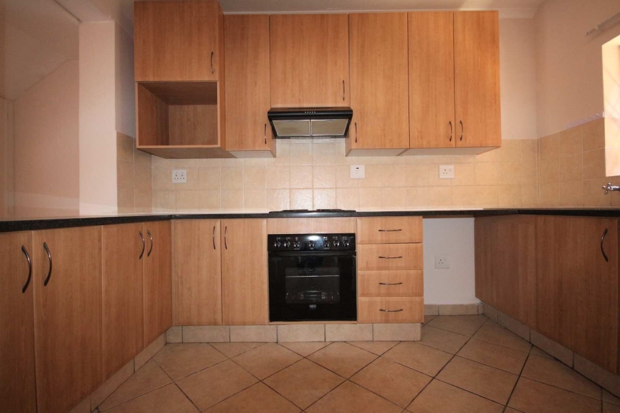 To Let 2 Bedroom Property for Rent in Hazeldean Gauteng